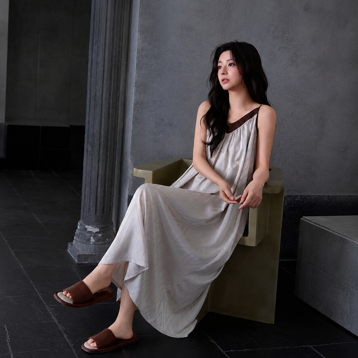 Cooling Silk Maxi With Cups