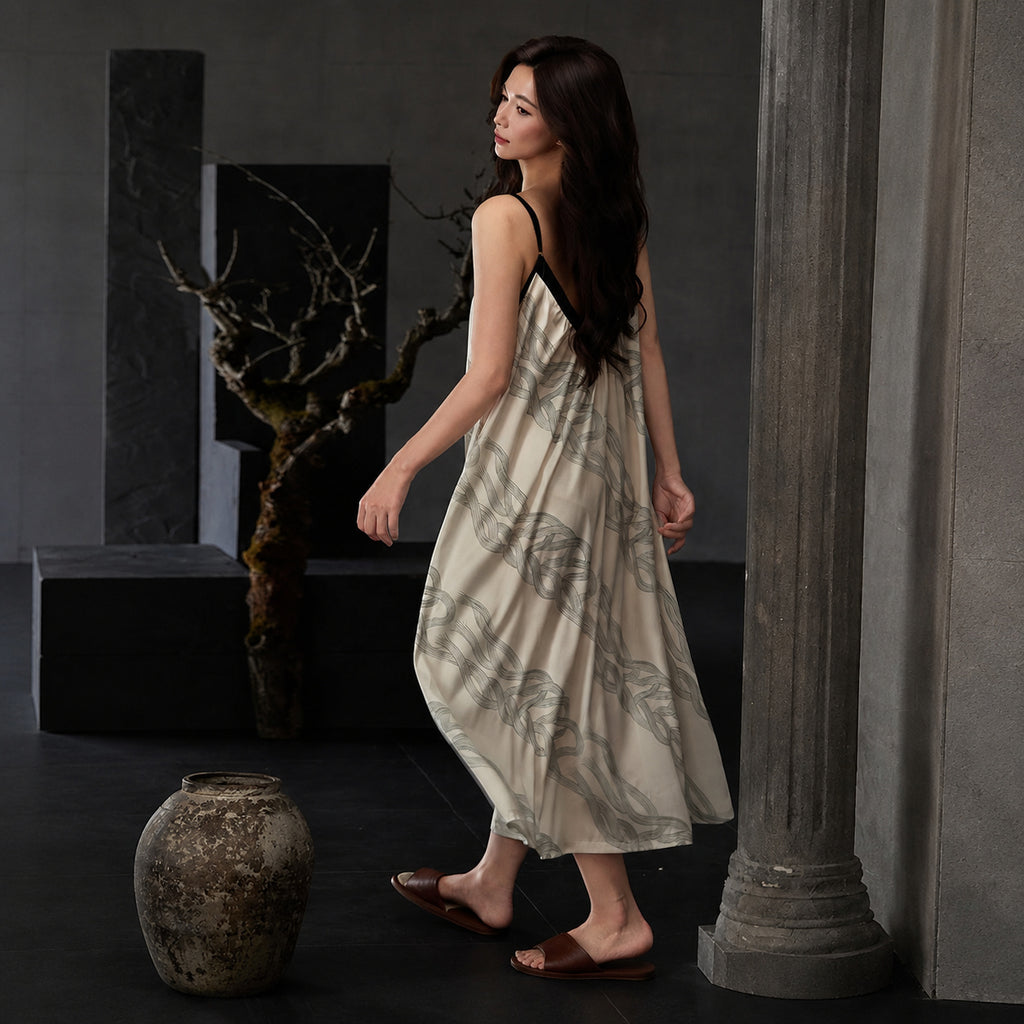Cooling Silk Maxi With Cups