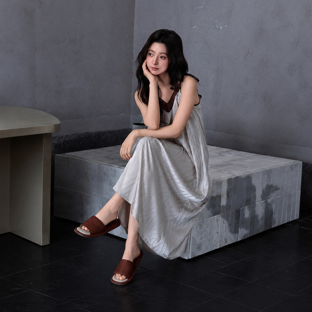 Cool-Touch Silk Slip With Cups