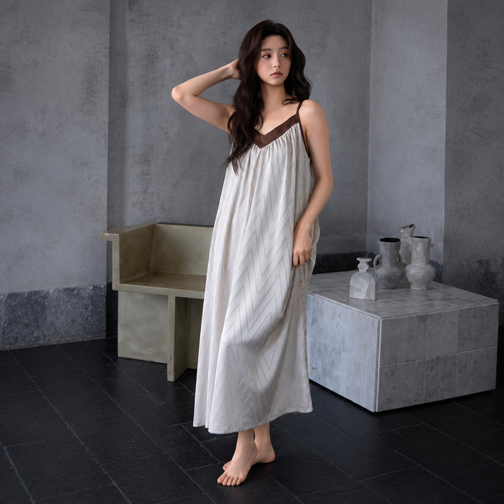 Cool-Touch Silk Slip With Cups