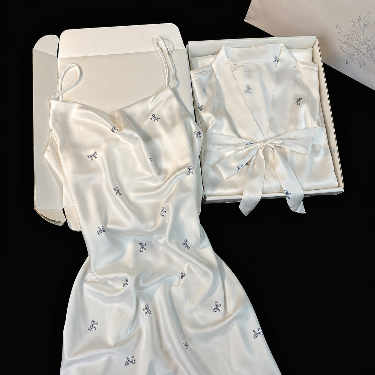 Cooling Silk Robe Set