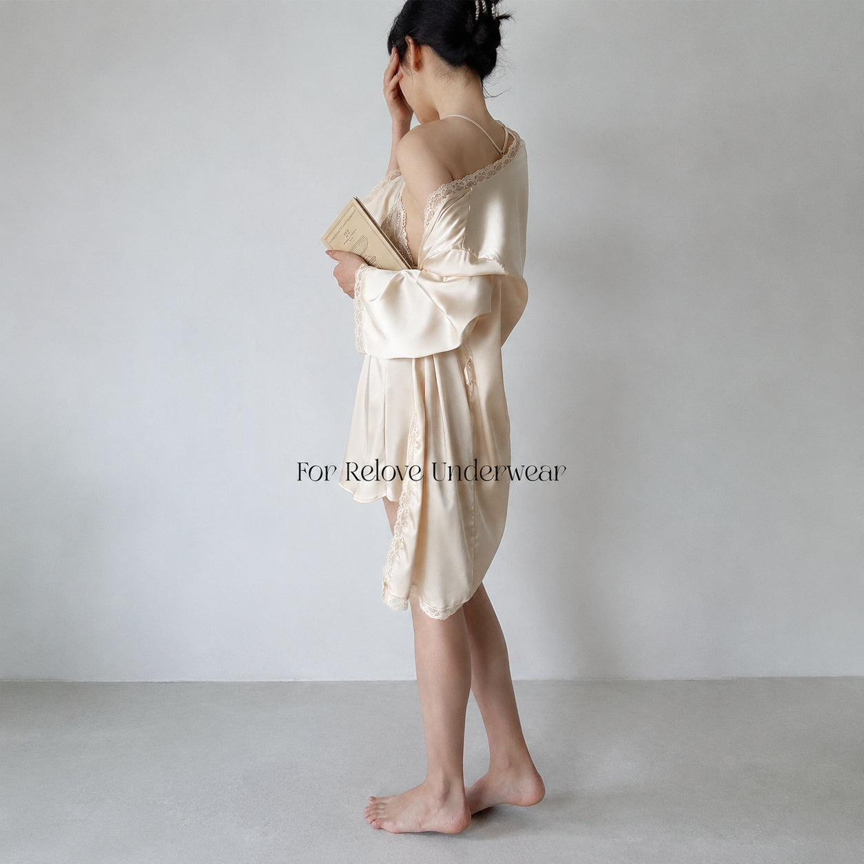 Shimmering Ice Silk Nightgown Set