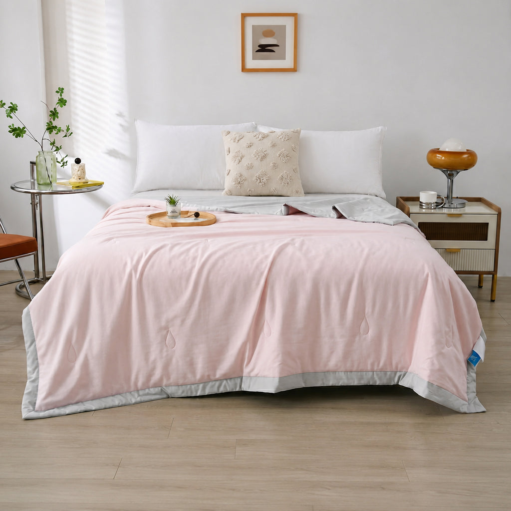 Macaron Reversible Summer Quilt for Bedding Comfort, Multiple Colors, 47x59 in/59x79 in/79x91 in