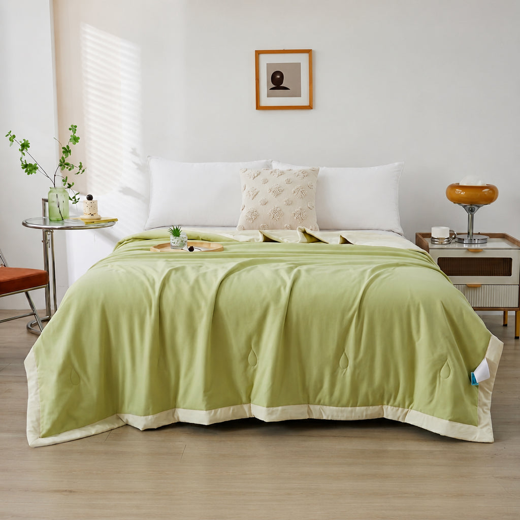Macaron Reversible Summer Quilt for Bedding Comfort, Multiple Colors, 47x59 in/59x79 in/79x91 in